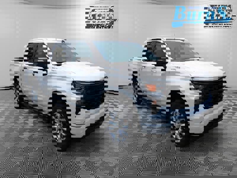 New 2025 Chevrolet Silverado 1500 Custom