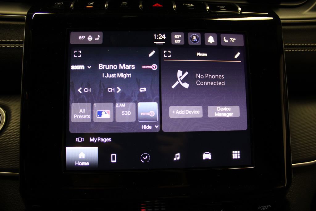 New 2025 Jeep Grand Cherokee Laredo w/ Luxury Tech Group I image 15