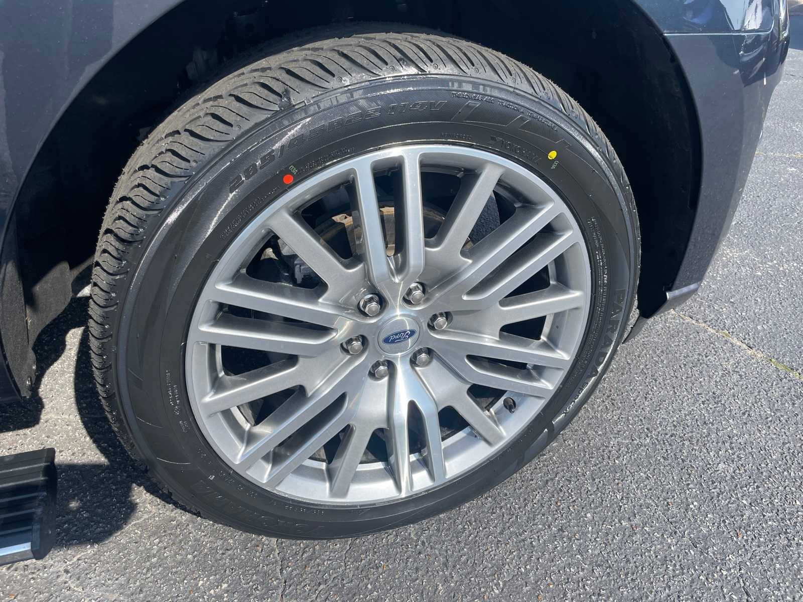 Used 2023 Ford Expedition Max Limited image 28