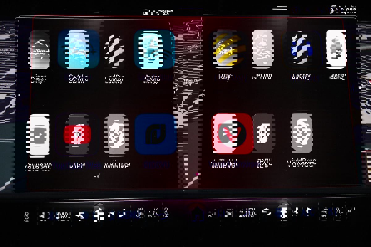 Used 2025 Mercedes-Benz E 350 4MATIC Sedan image 52