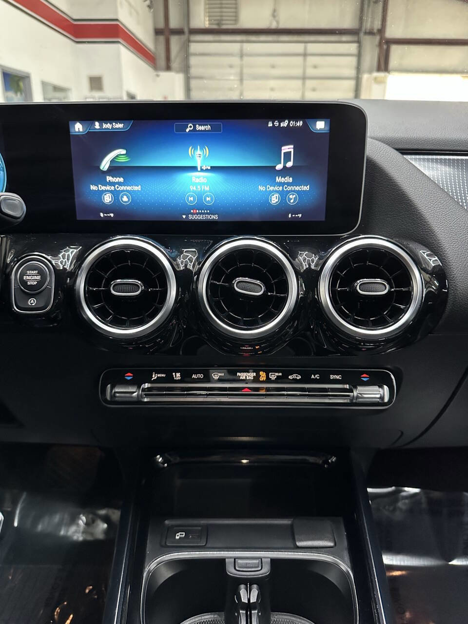 Used 2021 Mercedes-Benz GLA 250 4MATIC image 28