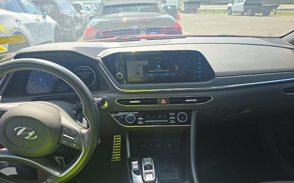 Used 2021 Hyundai Sonata SEL Plus w/ Tech Package FWD image 9