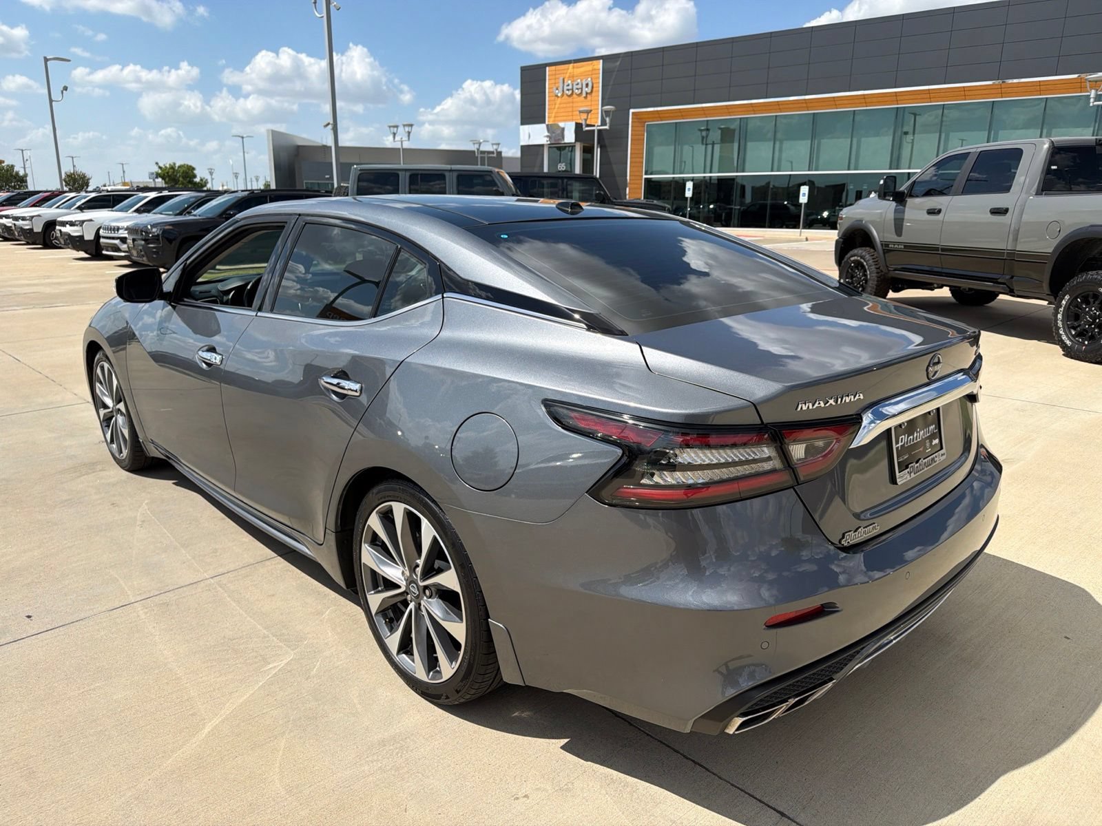 Used 2023 Nissan Maxima Platinum w/ Sport Mat Group FWD video 3