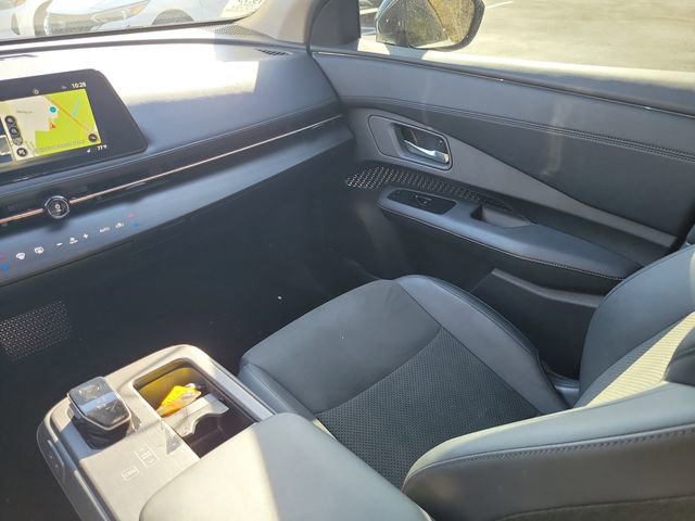 Certified 2024 Nissan Ariya AWD image 14