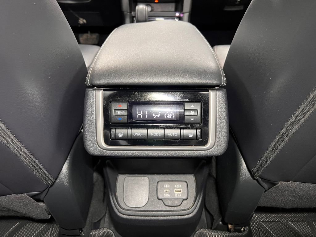 Used 2023 Subaru Ascent Limited w/ Technology Package image 31