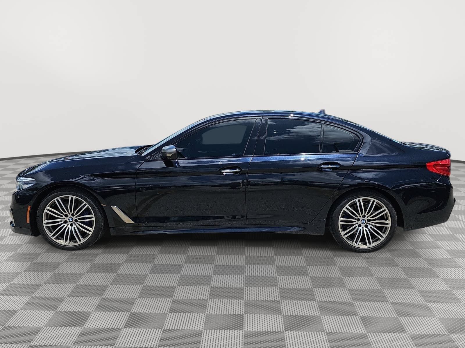 Used 2018 BMW M550i xDrive w/ Driving Assistance Package AWD/4WD image 5