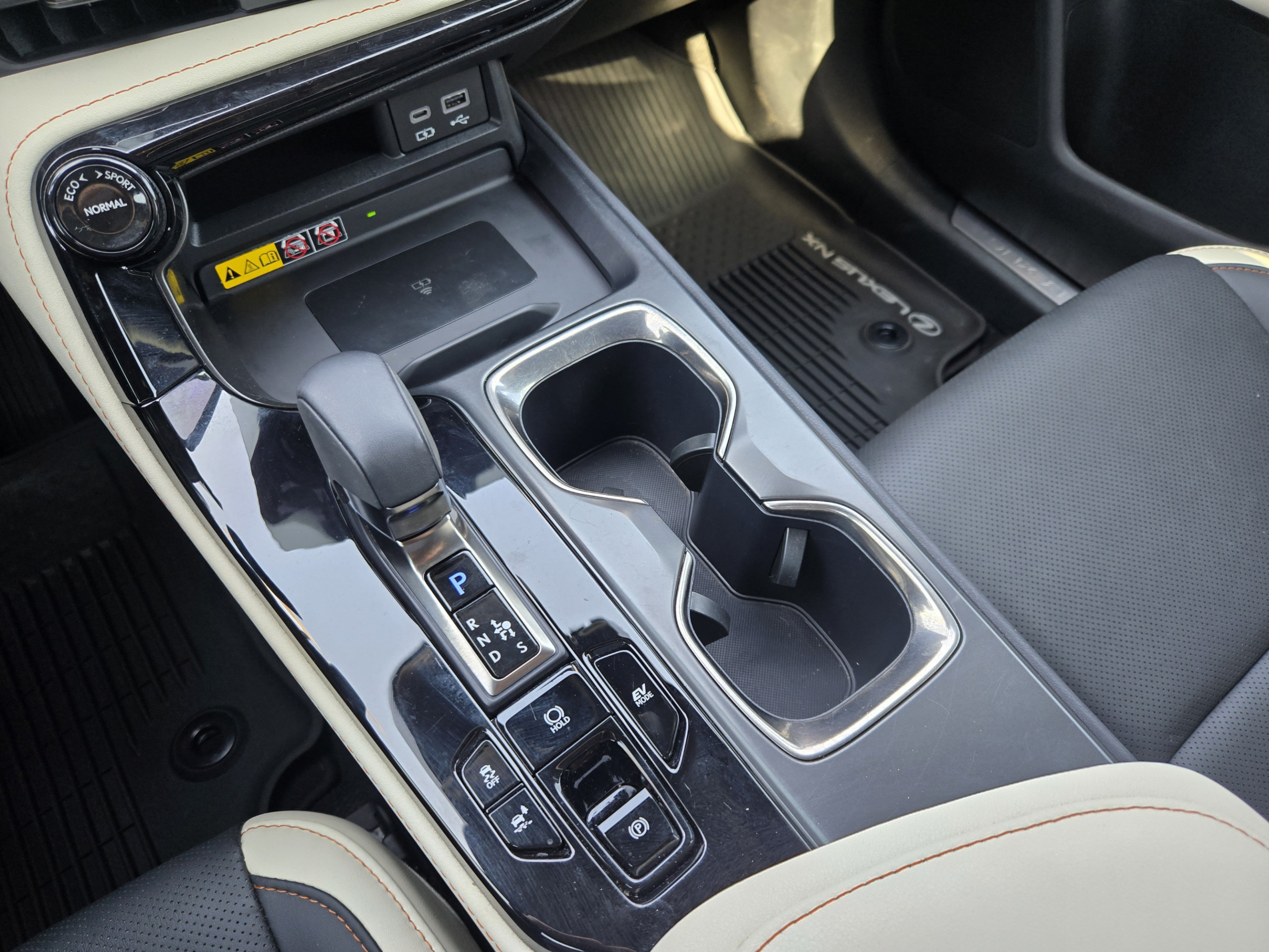 Certified 2023 Lexus NX 350h AWD image 14