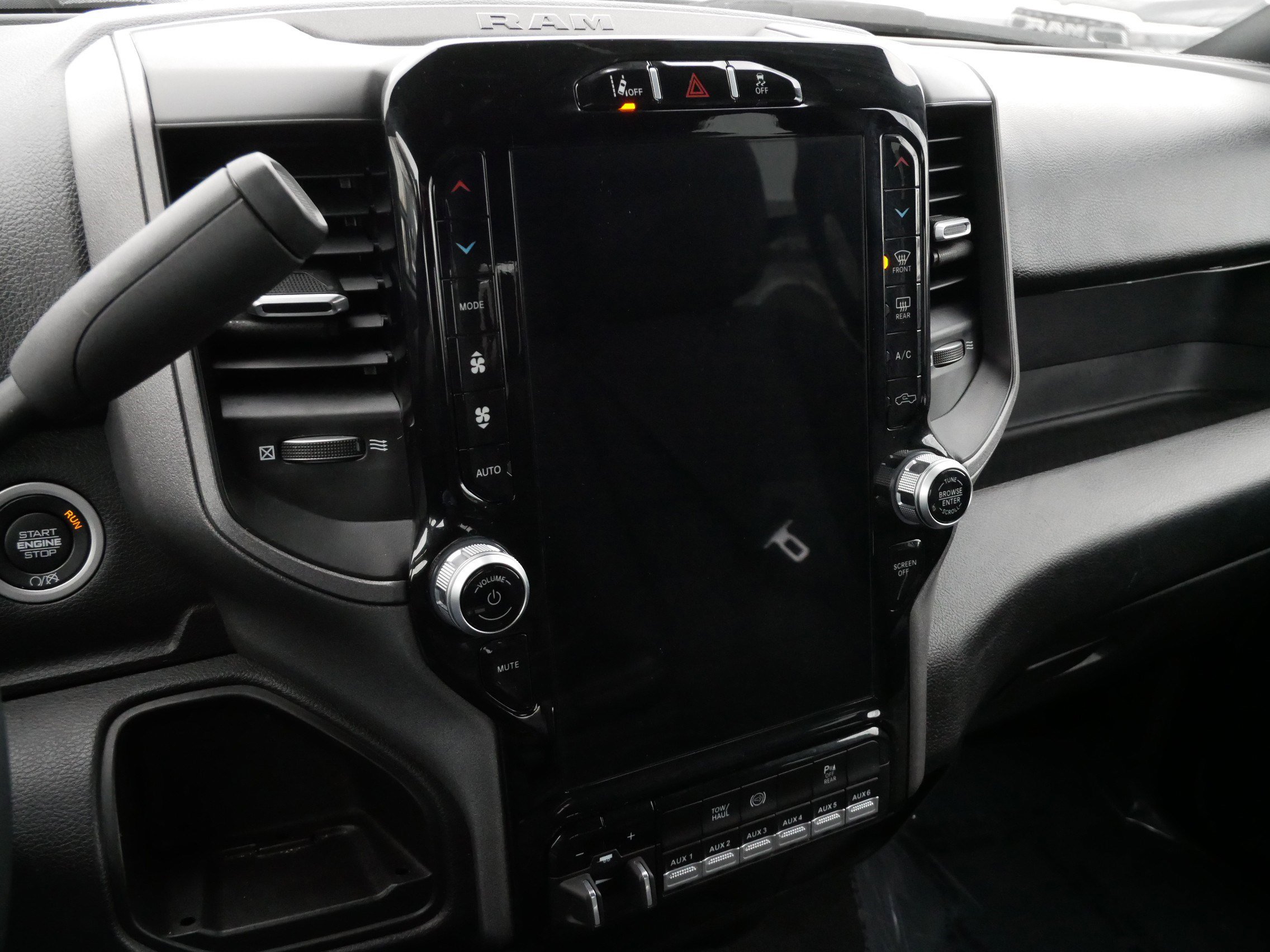 Used 2024 RAM 2500 Tradesman w/ Safety Group image 22