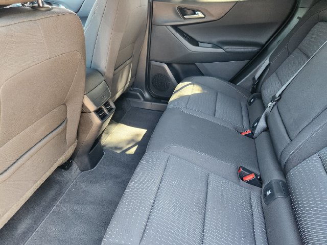 Used 2026 Chevrolet Equinox LT FWD image 30