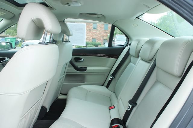 Used 2008 Saab 9-3 2.0T w/ Moonroof Package FWD image 26