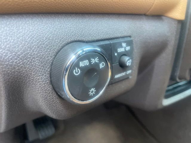 Used 2015 Buick Enclave Leather AWD/4WD image 15