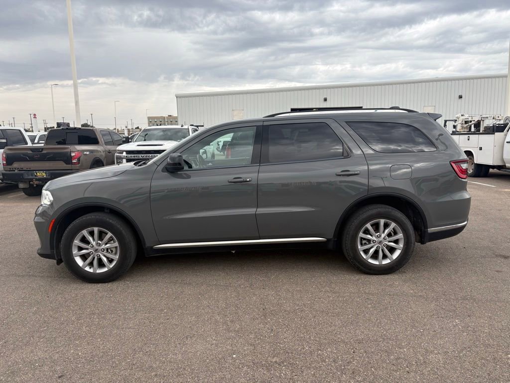 Used 2023 Dodge Durango SXT Launch Edition AWD/4WD image 2