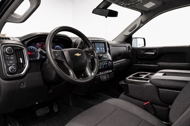Used 2022 Chevrolet Silverado 1500 Custom w/ LPO, Dark Essentials Package image 11