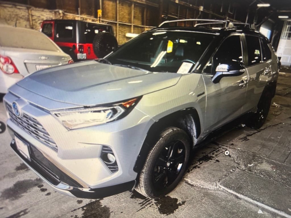 Used 2019 Toyota RAV4 XSE w/ XSE Weather Package