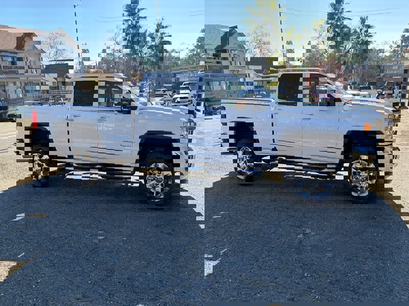 Used 2019 GMC Sierra 2500 SLT w/ Duramax Plus Package image 6