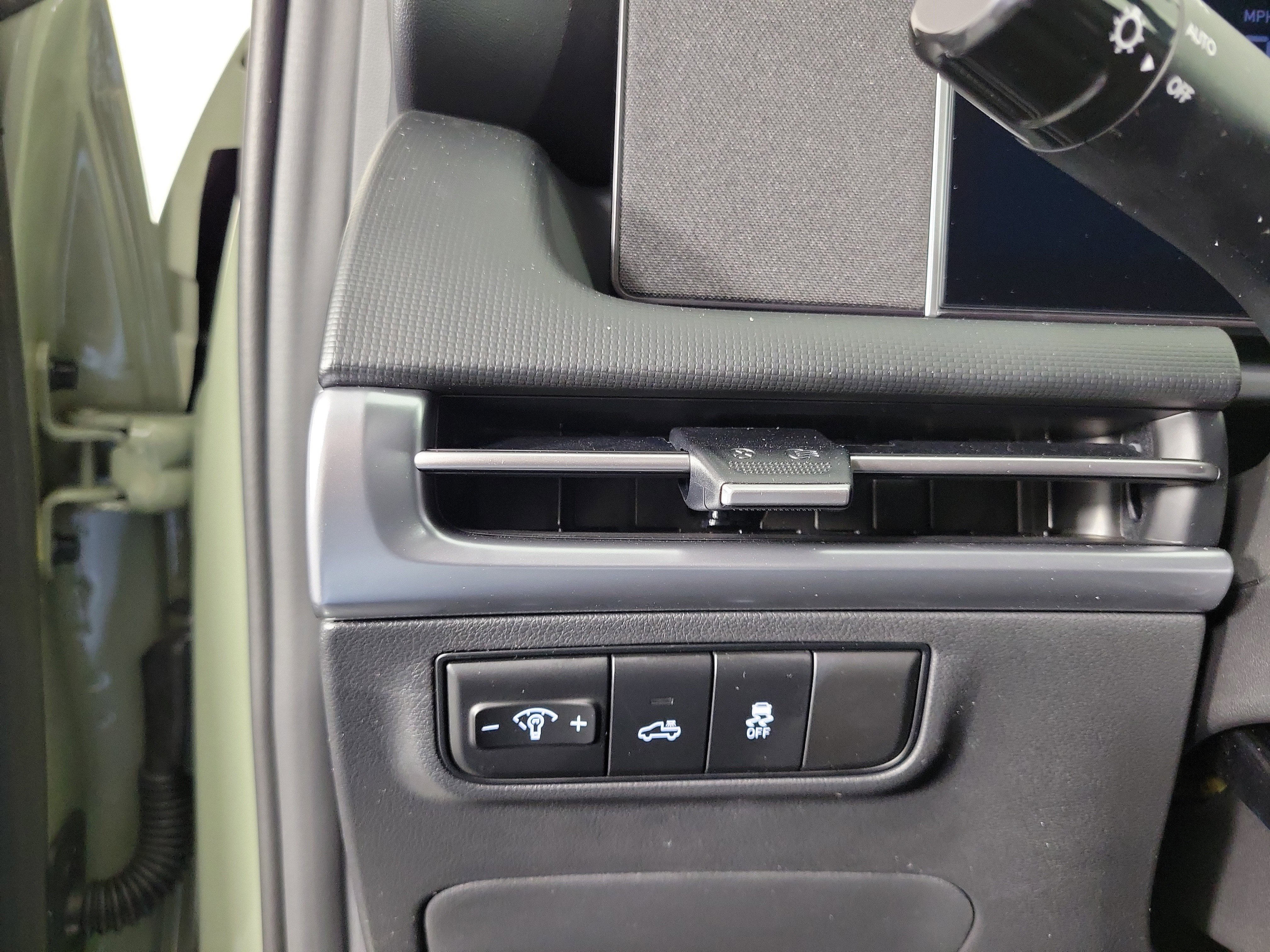 New 2025 Hyundai Santa Cruz SEL image 23