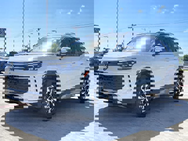 New 2025 Volkswagen Tiguan S image 3