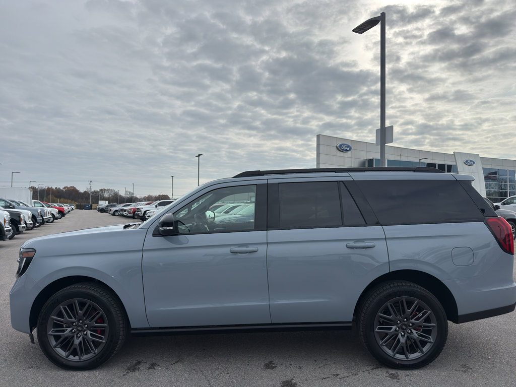 New 2025 Ford Expedition Platinum w/ Stealth Performance Package image 8