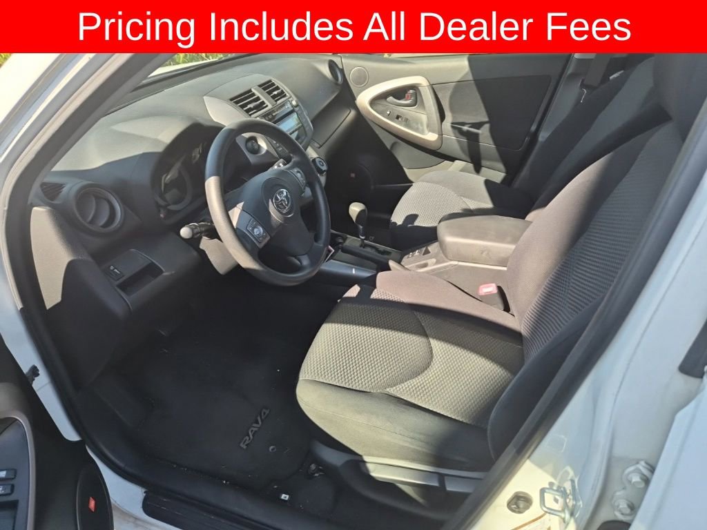 Used 2007 Toyota RAV4 Sport AWD/4WD image 3