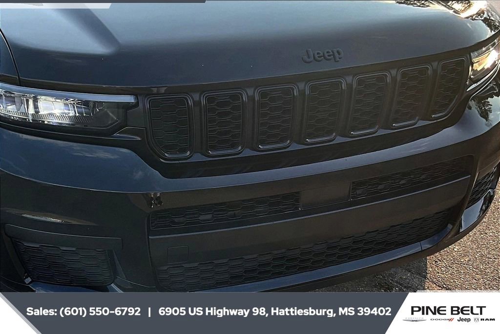 Used 2021 Jeep Grand Cherokee L Laredo image 22