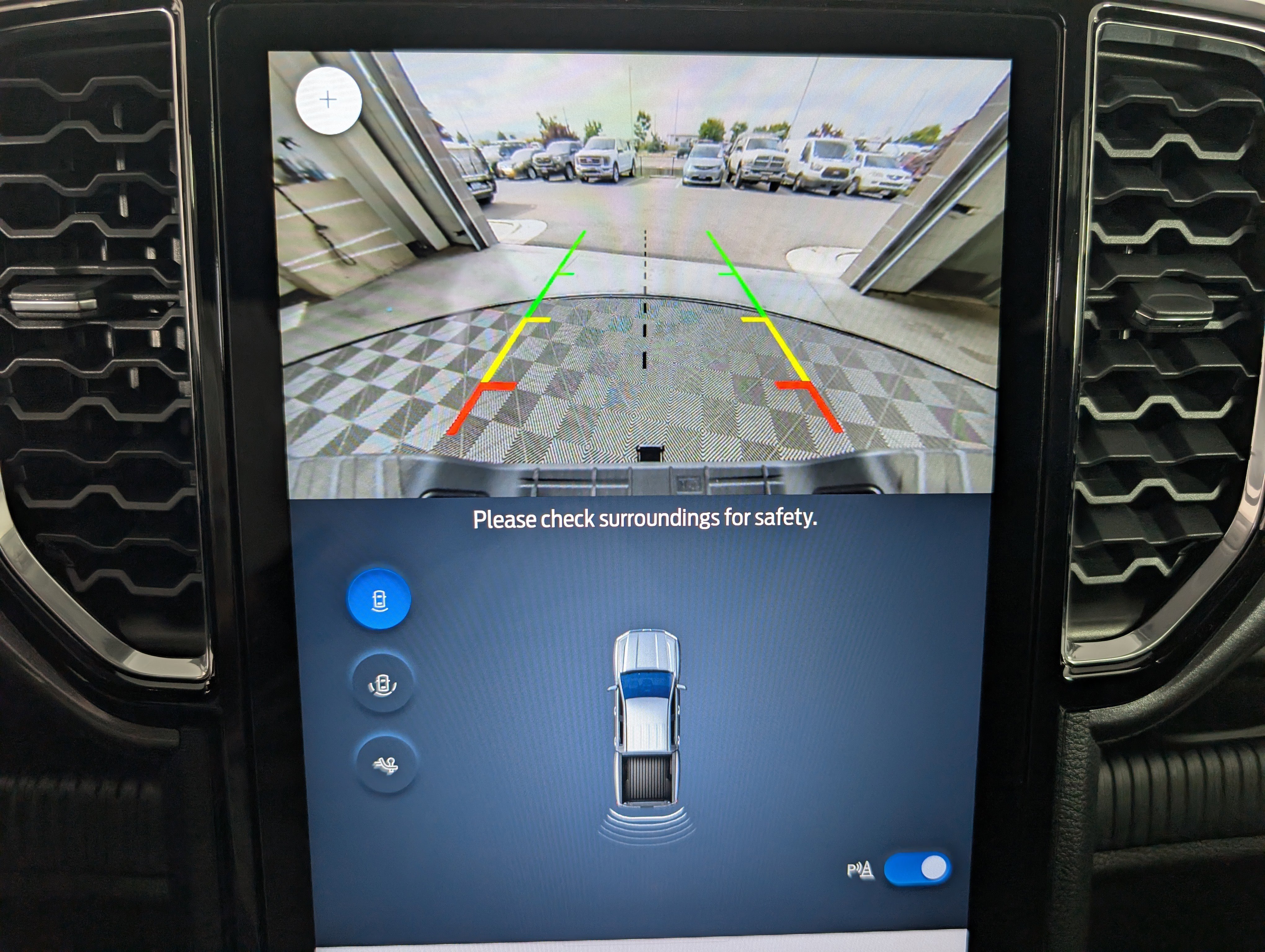 New 2025 Ford Ranger XLT w/ Equipment Group 301A High image 18