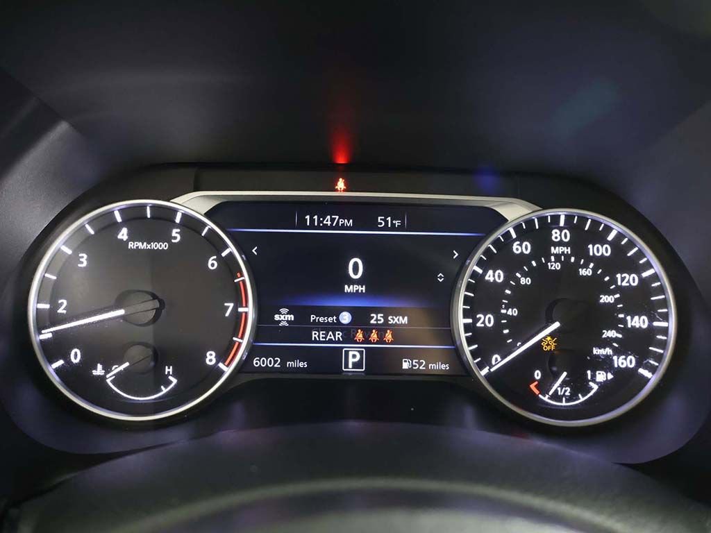 Used 2023 Nissan Sentra SR w/ SR Premium Package image 43