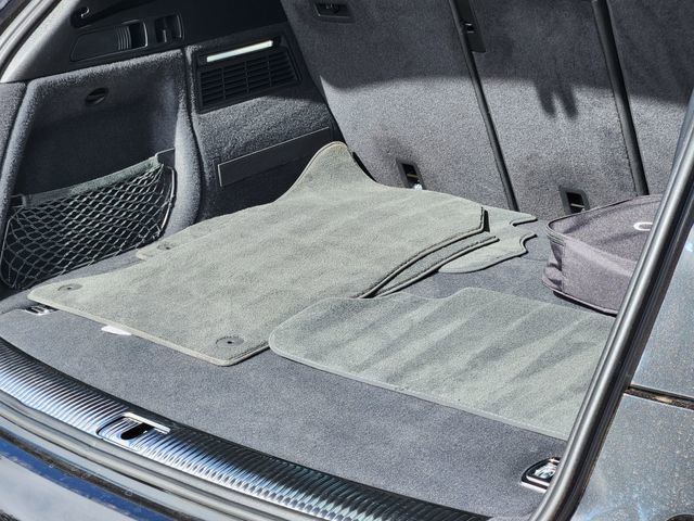 Used 2025 Audi Q5 e Premium Plus image 30