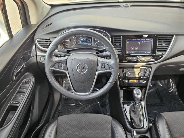 Used 2022 Buick Encore Preferred w/ Safety Package FWD image 5