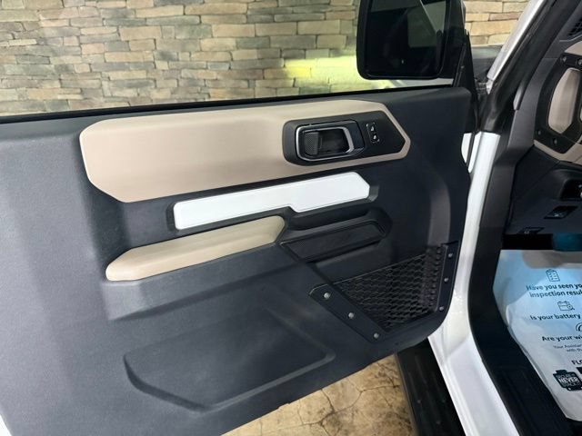 Used 2023 Ford Bronco Big Bend w/ Sasquatch Package AWD/4WD image 11