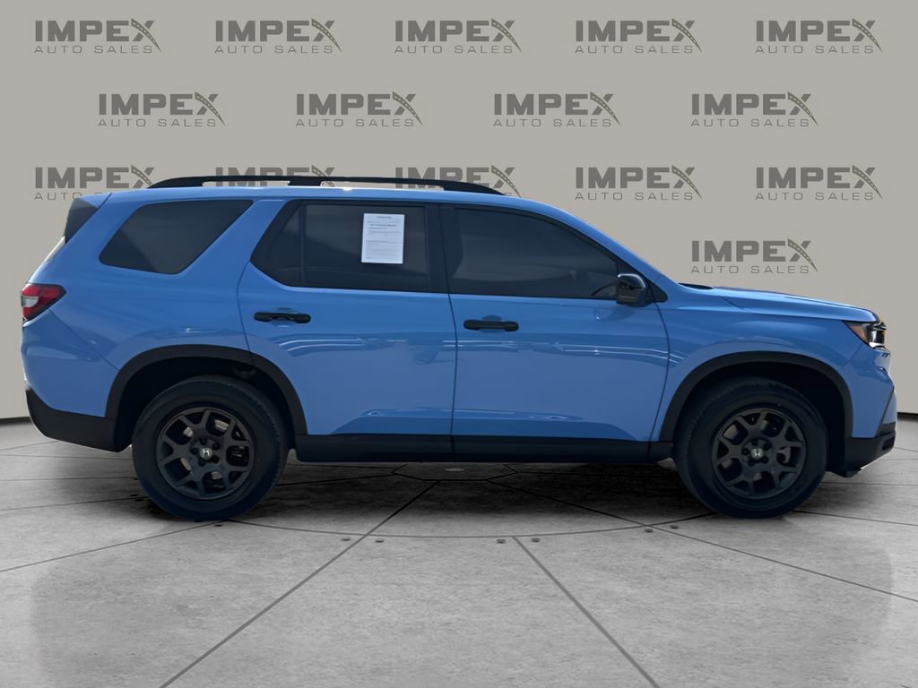 Used 2024 Honda Pilot TrailSport image 6