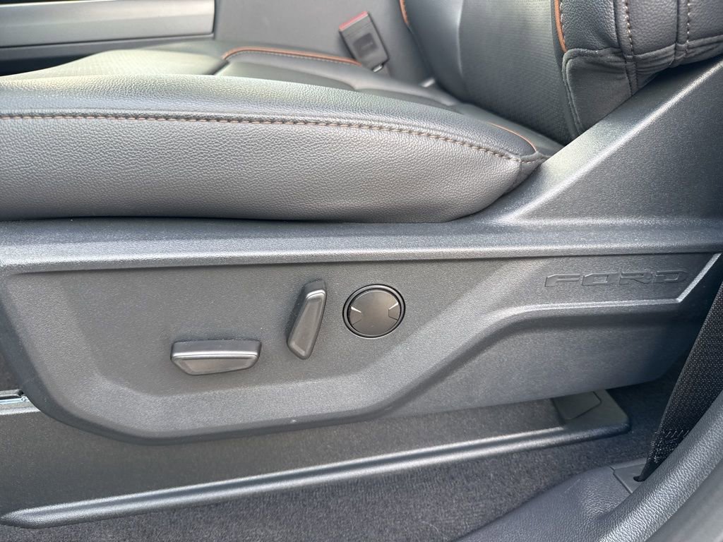Used 2026 Ford F450 Lariat image 21
