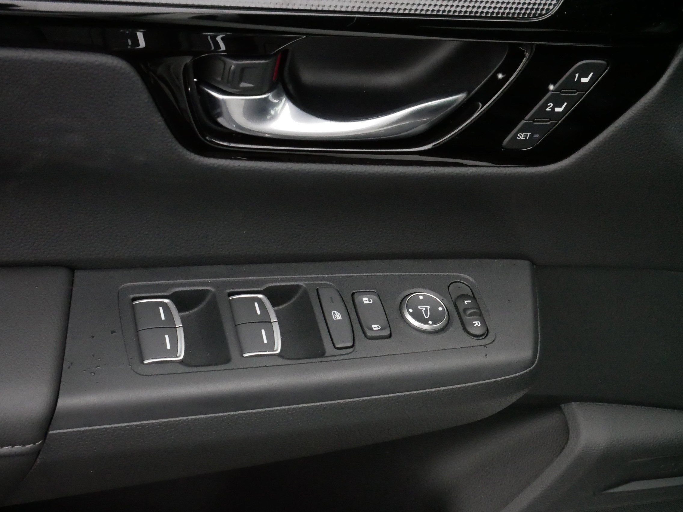 Certified 2026 Honda CR-V EX-L image 19