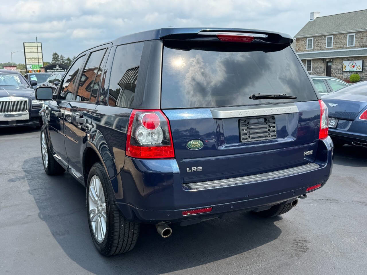 Used 2009 Land Rover LR2 HSE image 6