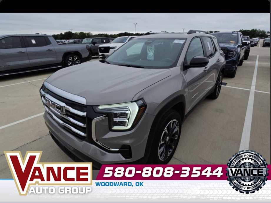 Used 2025 GMC Terrain Elevation w/ Elevation Premium Package AWD/4WD image 1
