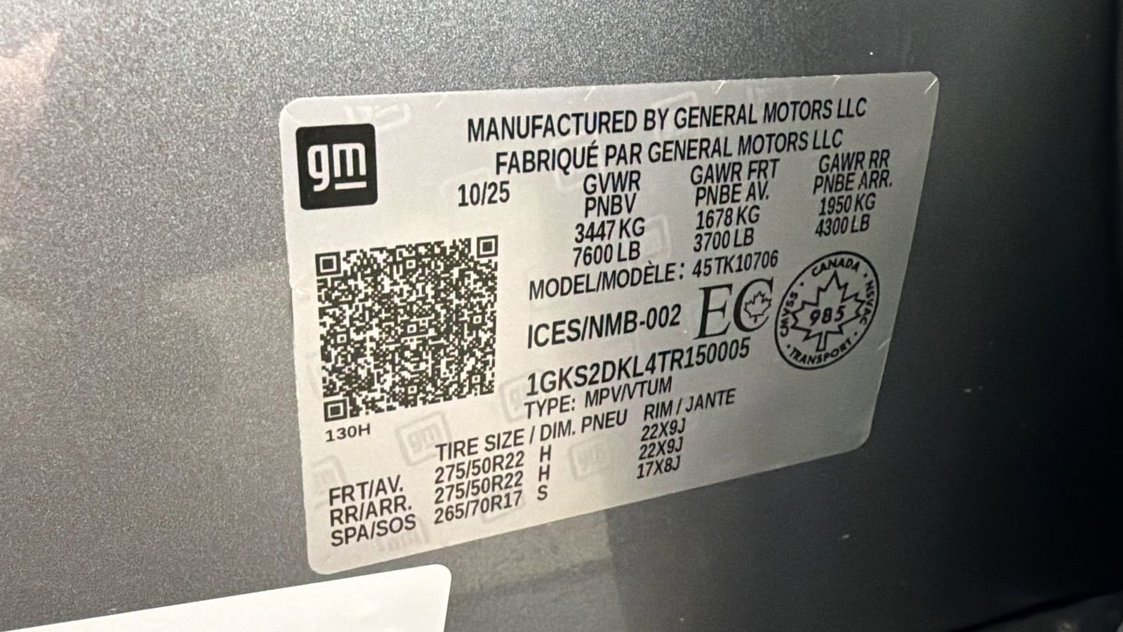 Used 2026 GMC Yukon Denali w/ Sun & Power Step Package AWD/4WD image 40