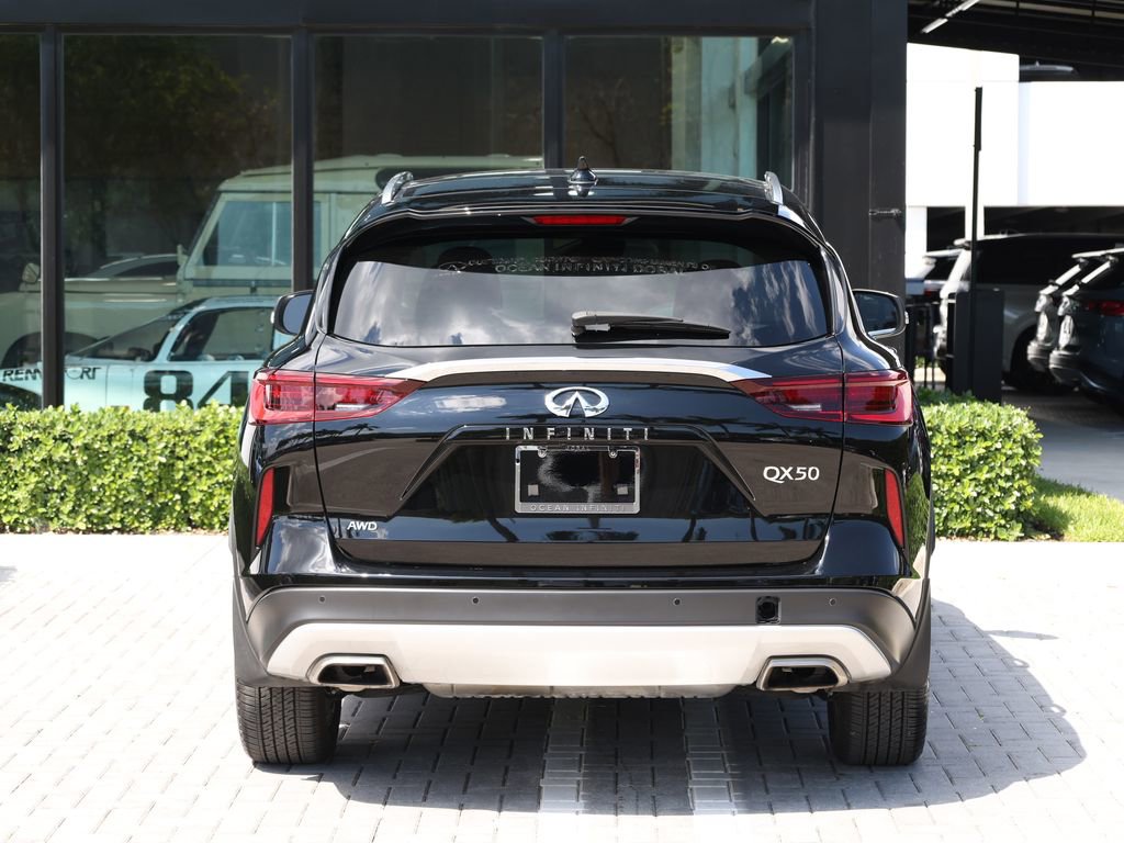 Certified 2025 INFINITI QX50 Luxe AWD/4WD image 6