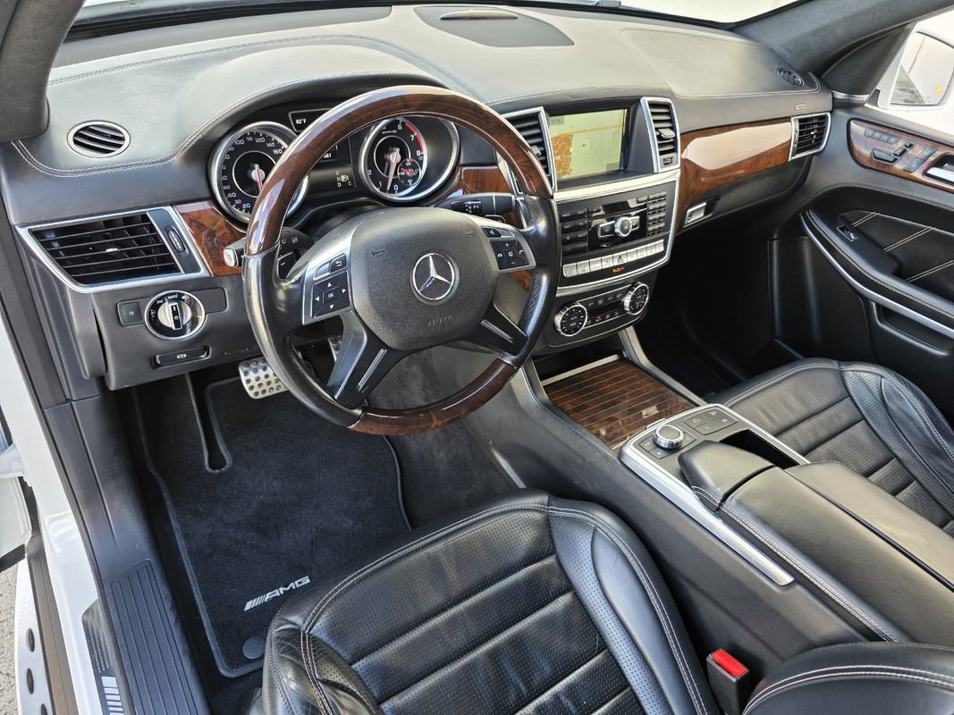 Used 2016 Mercedes-Benz GL 63 AMG 4MATIC image 12