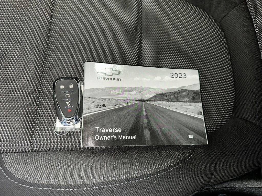 Certified 2023 Chevrolet Traverse LT image 17