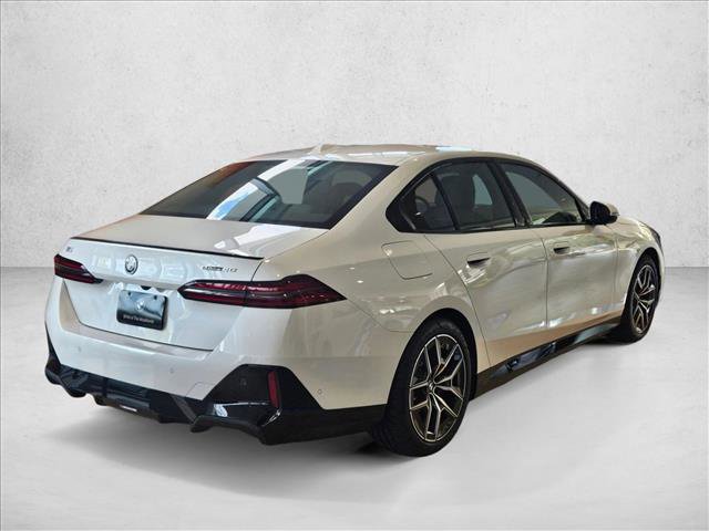 Used 2026 BMW i5 M60 RWD image 5
