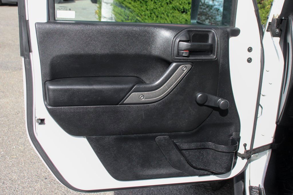 Used 2015 Jeep Wrangler Sport w/ Quick Order Package 24S image 16