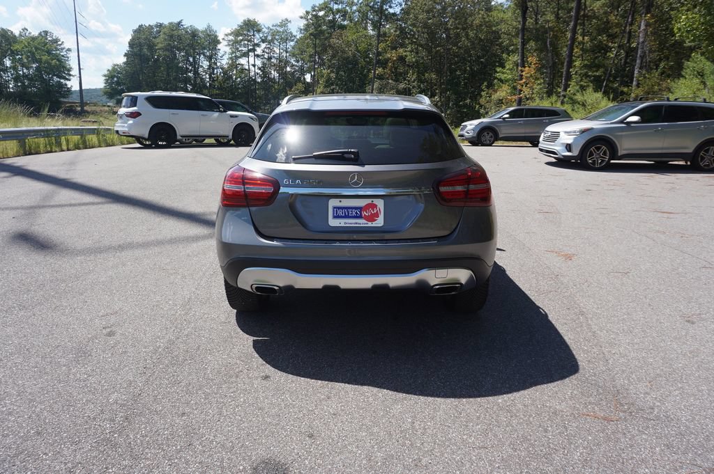 Used 2018 Mercedes-Benz GLA 250 image 21