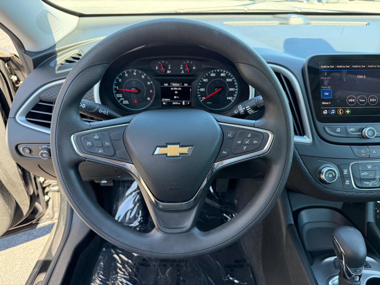 Used 2021 Chevrolet Malibu LS image 23