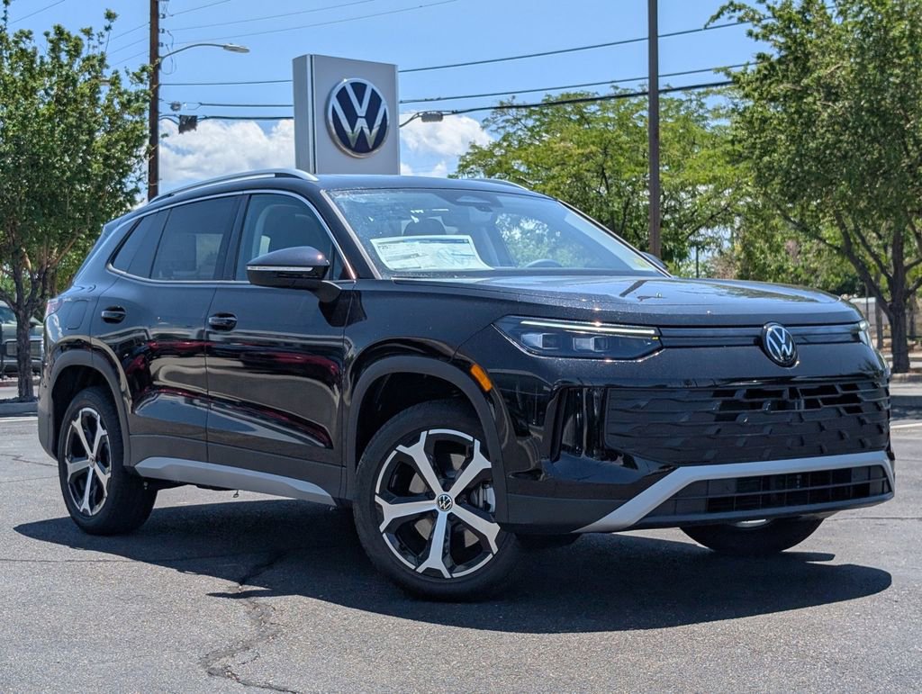 New 2025 Volkswagen Tiguan SE