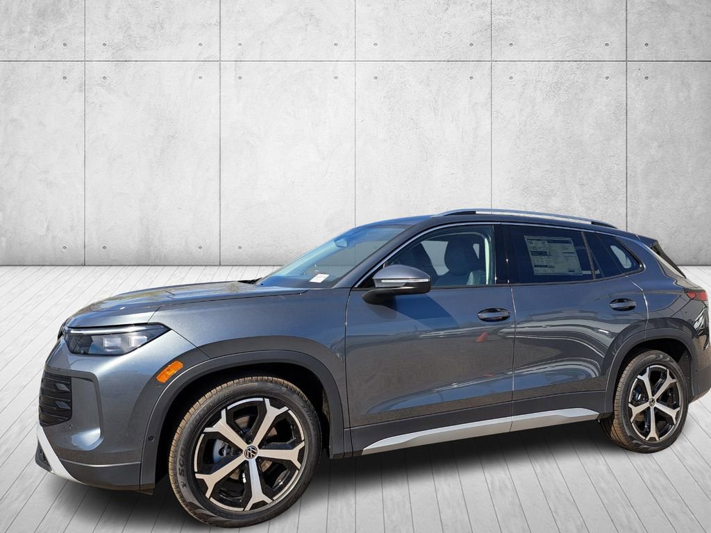 New 2026 Volkswagen Tiguan SE image 1