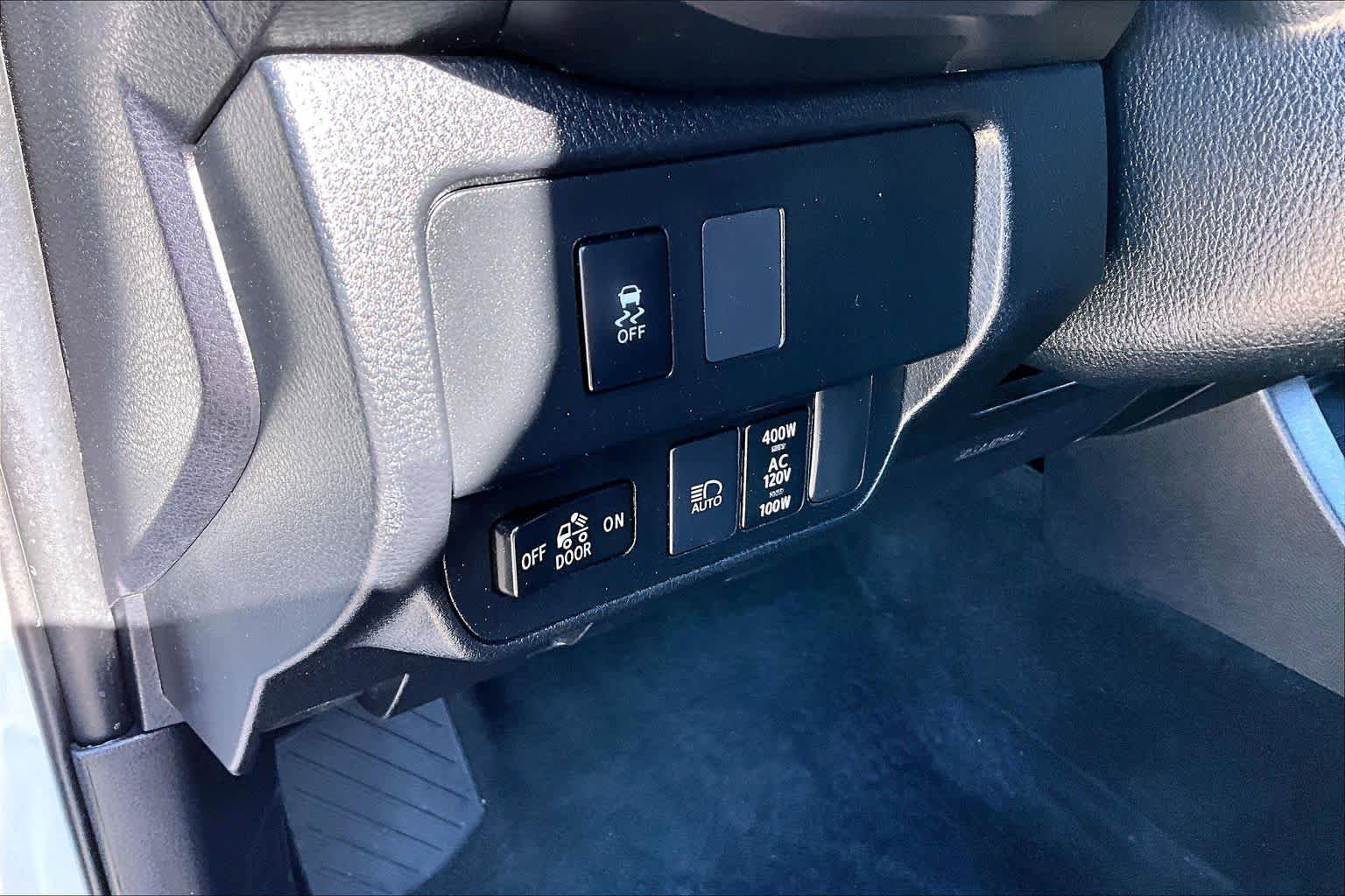 Used 2020 Toyota Tacoma TRD Sport RWD image 33