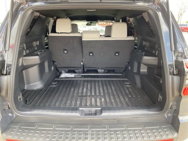 Used 2025 Toyota 4Runner SR5 image 4