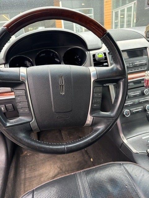 Used 2012 Lincoln MKZ image 14