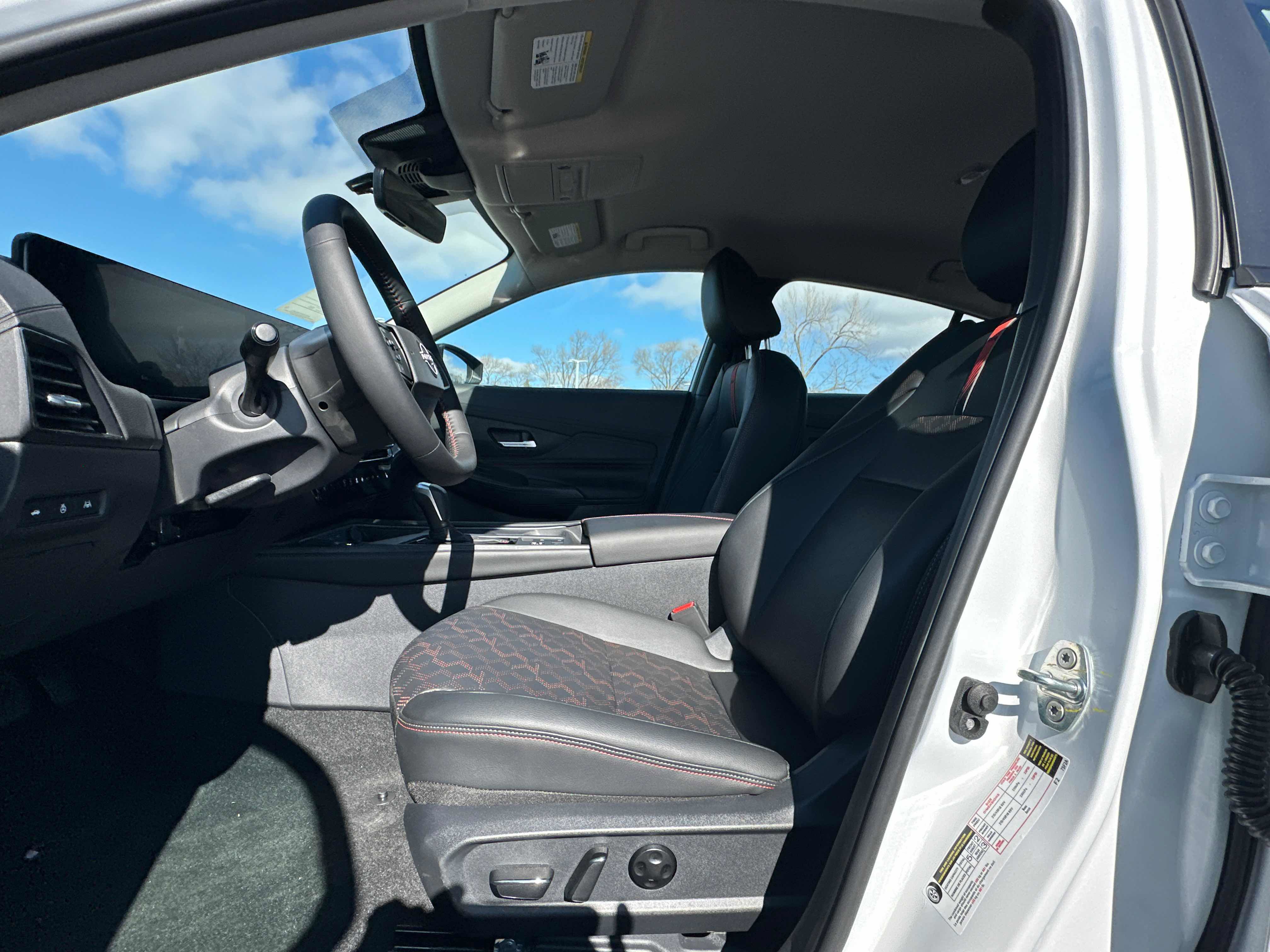 New 2026 Nissan Sentra SR w/ SR Premium Package image 24