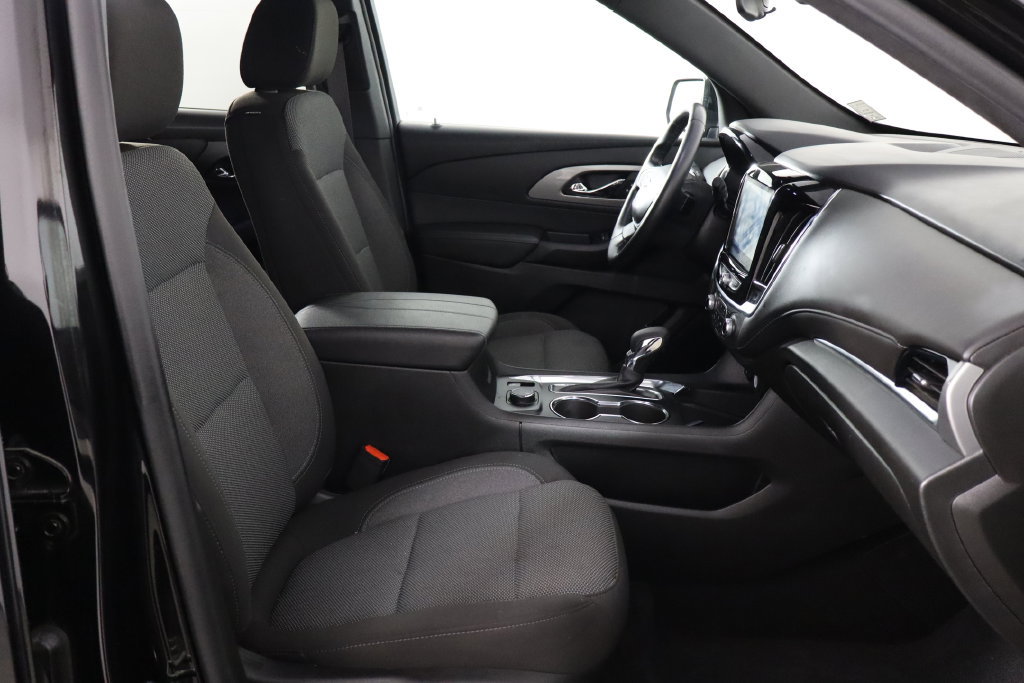Used 2023 Chevrolet Traverse LT AWD/4WD image 13