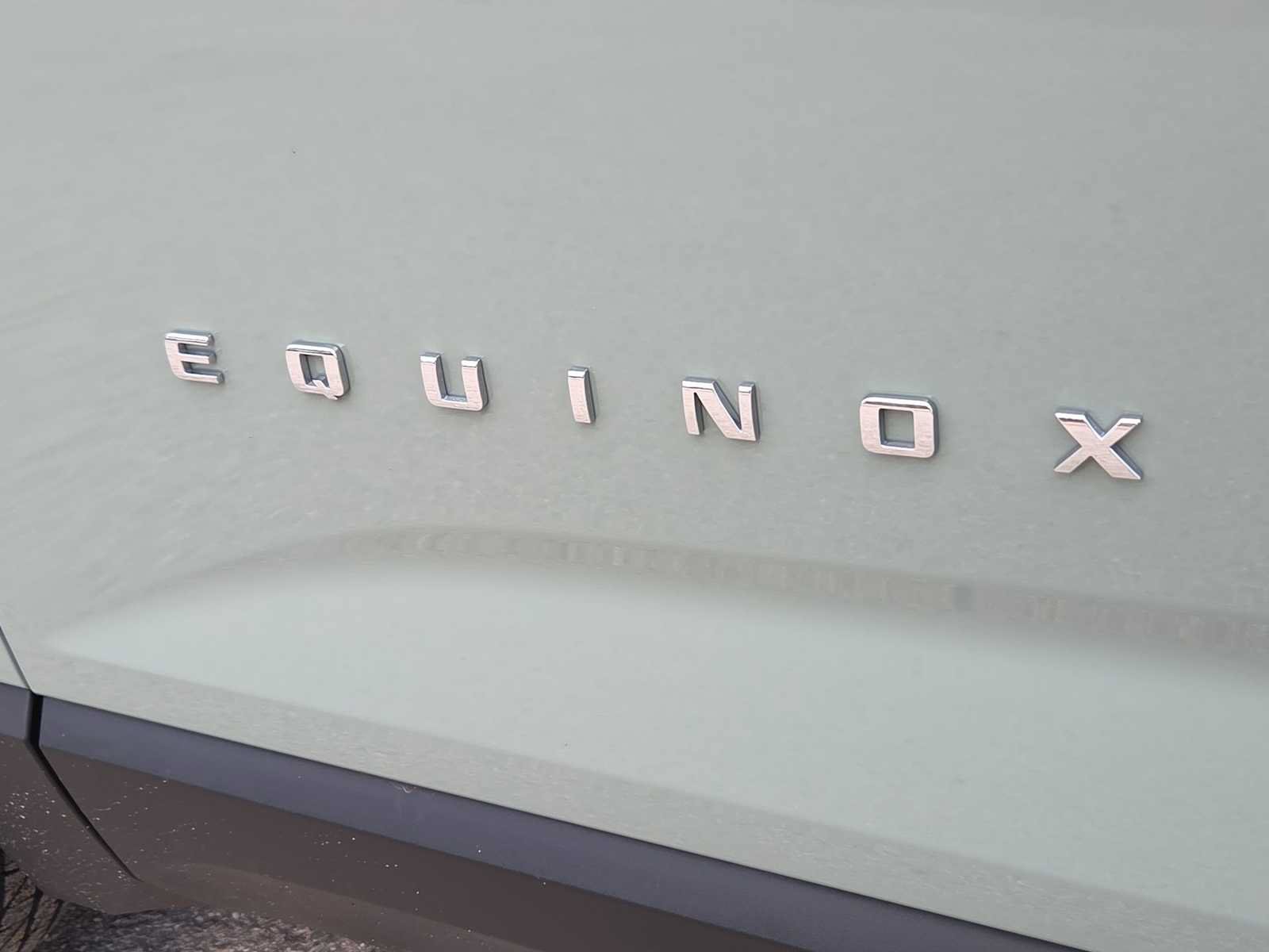 Used 2026 Chevrolet Equinox LT w/ Convenience Package II FWD image 11